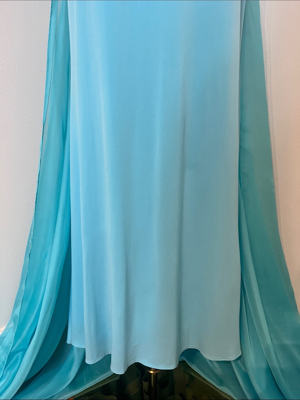 Jovani 21029 Long Formal Gown - Picture 9 of 17